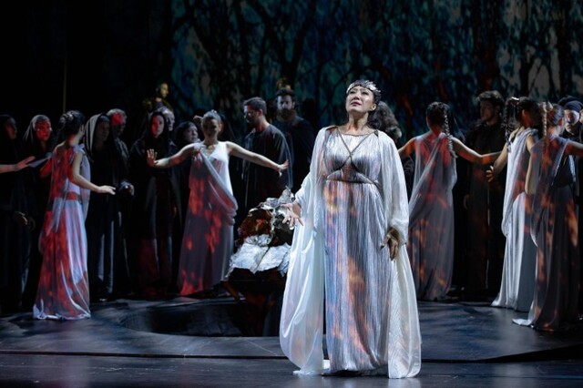 ▲ 소프라노 여지원이 2019년 이탈리아 '라벤나 페스티벌'에서 오페라 '노르마'를 공연하고 있다.ⓒ여지원 페이스북