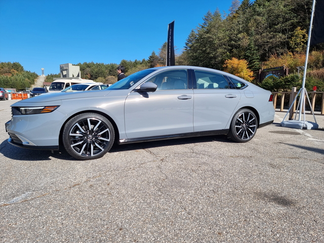 ▲ 측면부는 패스트백 실루엣이 눈에 띈다 ⓒ뉴데일리 김성현 기자