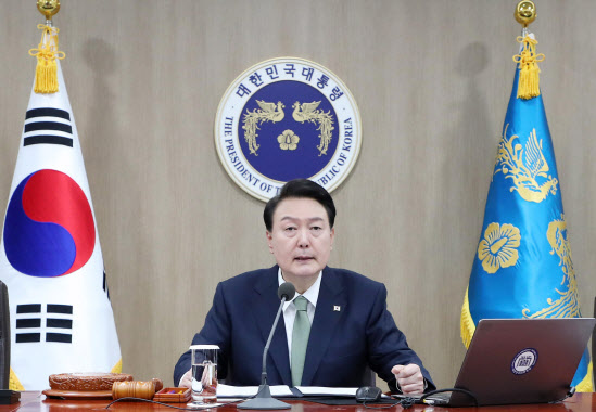 ▲ 윤석열 대통령이 30일 서울 용산 대통령실 청사에서 열린 국무회의에서 발언하고 있다. ⓒ연합뉴스