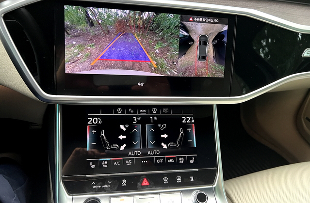 ▲ 차량의 디스플레이 모습. 화질도 선명하다. ⓒ김재홍 기자