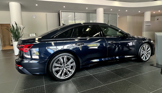 ▲ 독일 아우디 본사에서 봤던 A6 모델. ⓒ김재홍 기자