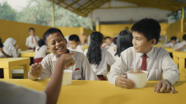 ▲ 듀럭스(Dulux)의 'Project Yellow Canteen' 캠페인. ⓒ이노션 인도네시아