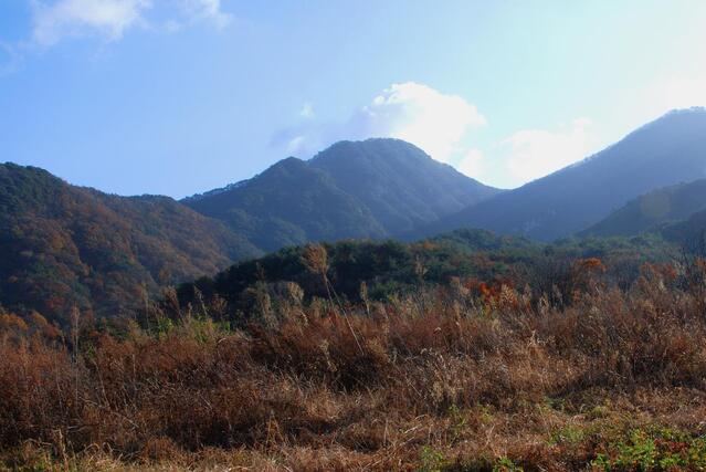 ▲ 구름이 걸려있는 시루봉.ⓒ진경수 山 애호가