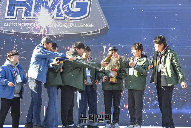 ▲ 자율주행 챌린지 대회에서 건국대 AUTO KU-R팀이 우승을 차지했다 ⓒ뉴데일리