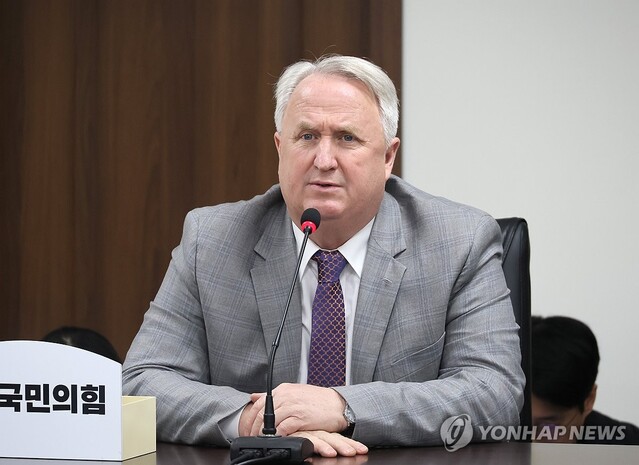 ▲ 국민의힘 인요한 혁신위원장이 17일 서울 여의도 당사에서 열린 혁신위원회 8차 회의에서 발언하고 있다. ⓒ연합뉴스