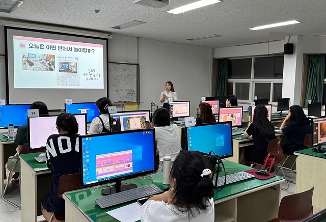 ▲ 유아교육과는 지난 3월 한국언론진흥재단이 공모한 2023년 대학·지역사회 연계 미디어리터러시 프로그램 지원 사업에 최종 선정돼  ‘고(高)고(高)한 디지털 미디어리터러시 프로그램’ 운영을 성공리에 마무리했다.ⓒ포항대