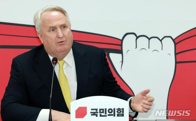 ▲ 인요한 국민의힘 혁신위원장이 23일 오후 서울 영등포구 국민의힘 중앙당사에서 발언을 하고 있다. ⓒ뉴시스