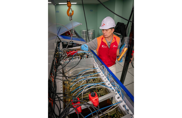 ▲ SKT 액침냉각 시스템ⓒSKT