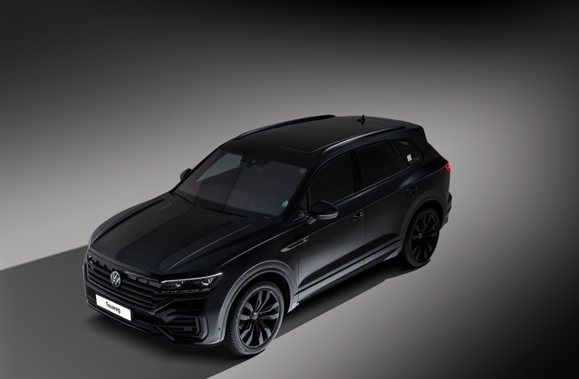 ▲ 폭스바겐코리아가 외관에 블랙 포인트를 더한 50대 한정판 '투아렉 R-Line  블랙 에디션'을 출시했다 ⓒ폭스바겐코리아