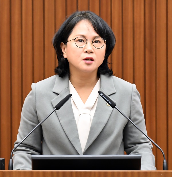 ▲ 박란희 세종시의원이 27일 세종시의회 제86회 정례회 3차 본회의에서 5분 자유발언을 하고 있다.ⓒ세종시의회