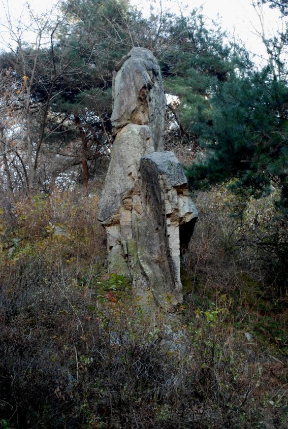 ▲ 촛대바위(미륵바위).ⓒ진경수 山 애호가