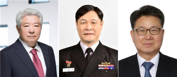 ▲ (왼쪽부터) 김홍일 방송통신위원회 위원장 후보자, 이희완 국가보훈부 신임 차관, 오석환 교육부 신임 차관. ⓒ대통령실 제공