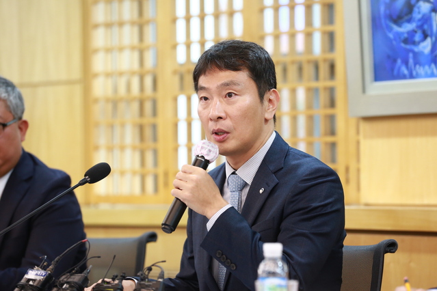 ▲ 이복현 금감원장ⓒ금감원