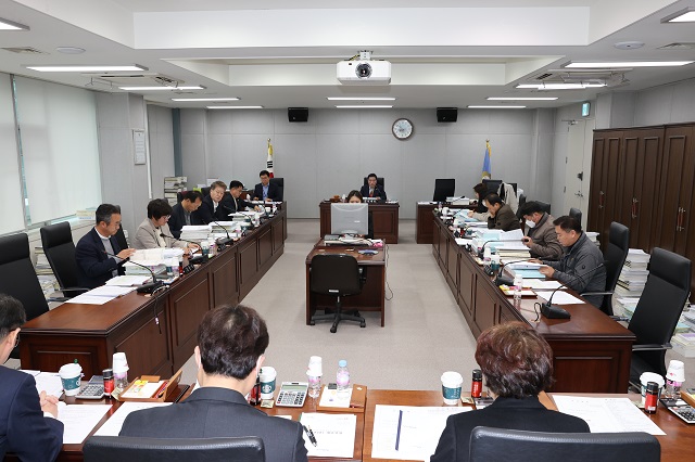 ▲ 포항시의회 예산결산특별위원회가 내년도 예산안 심사에 돌입했다.ⓒ포항시의회