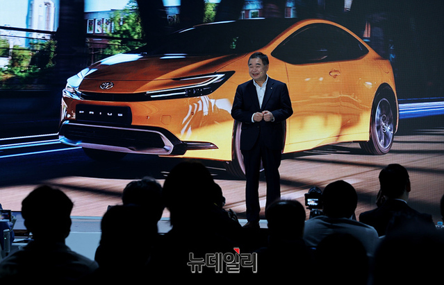 ▲ 콘야마 마나부 토요타코리아 사장이 발표하는 모습 ⓒ뉴데일리