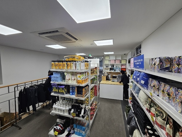 ▲ 14일 오전 서울시 돈의동에 있는 온기창고 2호점 내부의 모습. ⓒ임준환 기자