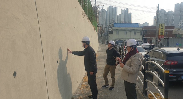 ▲ 대구시교육청(교육감 강은희)은 겨울철을 맞아 재난을 대비하고 학생 및 교직원의 안전을 확보하고자 오는 12월 20일까지 관내 교육시설 전체를 대상으로 ‘2023년 겨울철 교육시설 안전점검’을 실시한다.ⓒ대구시교육청