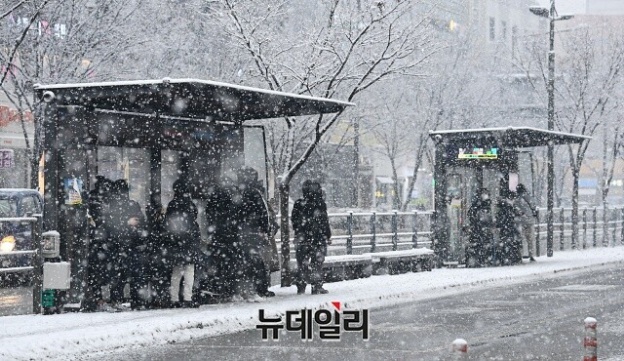 ▲ 19일 저녁부터 수도권에 눈이 내릴 전망이다. ⓒ뉴데일리DB
