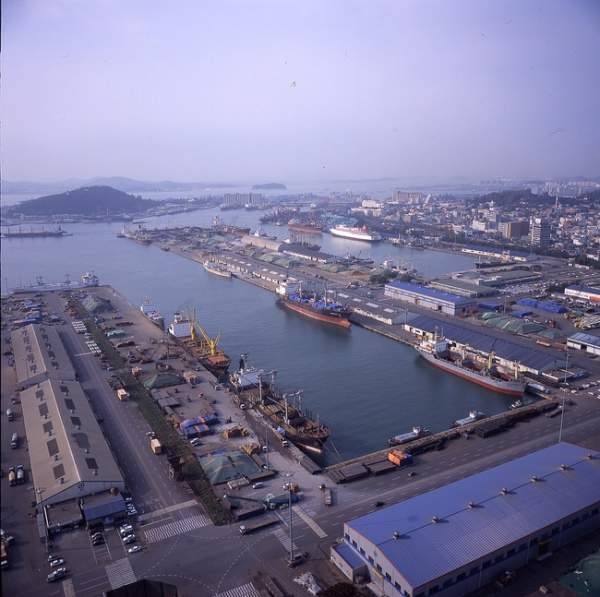 ▲ 인천경제청은  2026년 하반기 에 인천 내항 등을 경제자유구역 지정을 신청하기로 했다. ⓒ인천항만공사 제공