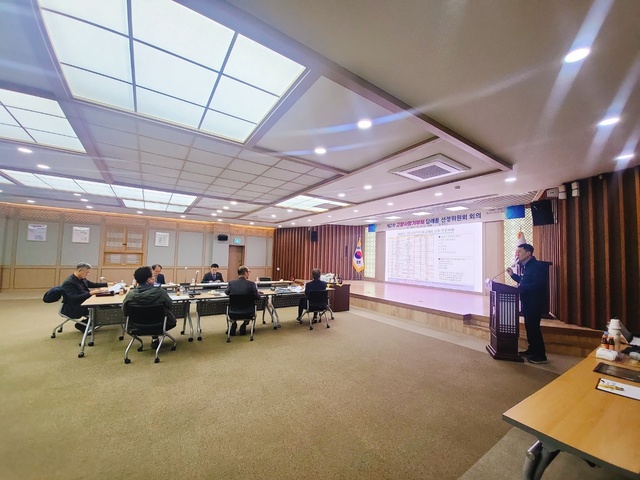 ▲ 영천시(시장 최기문)는 2024년 고향사랑기부제 답례품 공급업체로 총 28개 업체를 선정했다고 19일 밝혔다.ⓒ영천시