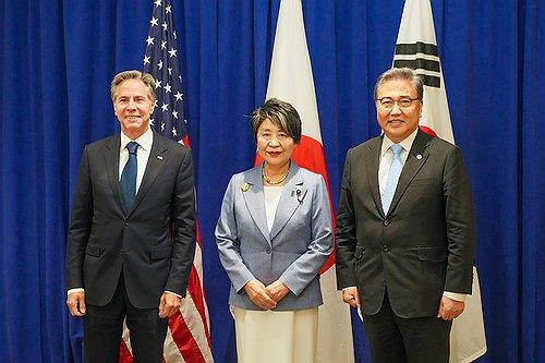 ▲ 박진 외교부 장관(오른쪽)과 토니 블링컨 미국 국무장관(왼쪽), 가미카와 요코 일본 외무상. ⓒ외교부