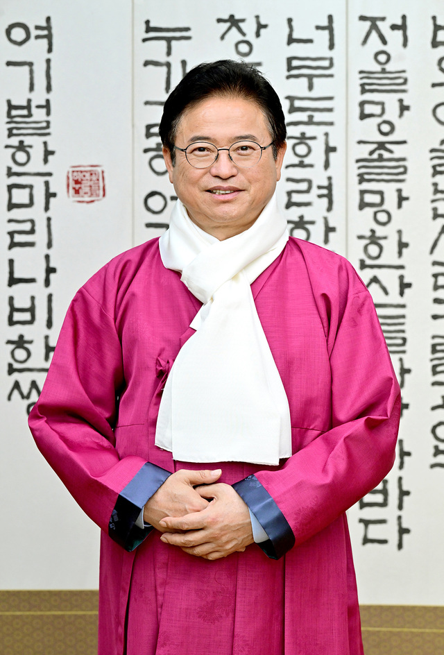 ▲ 이철우 경북도지사는 신년사에서 지방이 스스로 기회를 만들어 새로운 경북시대를 열자고 역설했다.ⓒ경북도