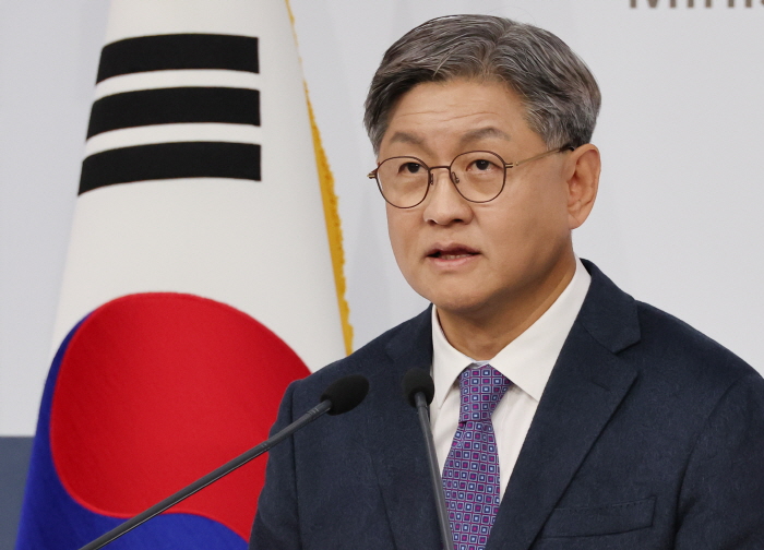 ▲ 임수석 외교부 대변인이 9일 서울 종로구 정부서울청사 별관에서 현안 관련 정례브리핑을 하고 있다. ⓒ뉴시스