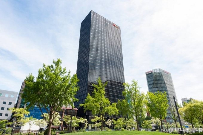 ▲ SK네트웍스 삼일빌딩 전경.ⓒSK네트웍스