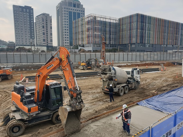 ▲ 서울 동작구 '노량진역 청년안심주택' 공사현장.ⓒ송학주 기자