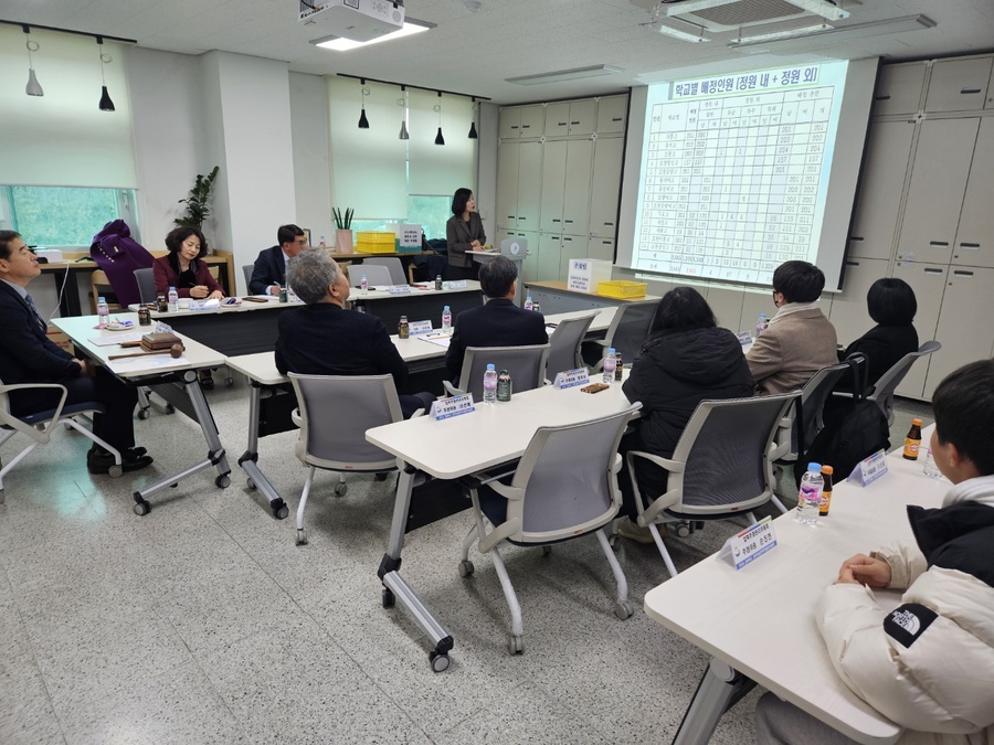 ▲ 경북교육청(교육감 임종식)은 2024학년도 포항시 평준화 일반고 14교의 배정 결과를 온라인고입포털과 중·고등학교 나이스 시스템을 통해 공개했다고 16일 밝혔다.ⓒ경북교육청