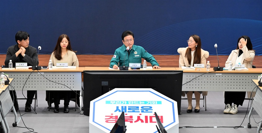 ▲ 이철우 지사는 “안정된 보금자리가 저출생 대책의 첫 번째 해법이고 안정된 보금자리가 준비된 지방으로 젊은이들이 내려오는 정책들이 필요하다”고 언급했다.ⓒ경북도