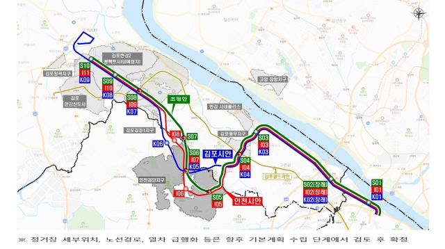 ▲ 수도권지하철 5호선 연장사업 조정안 노선. 빨간색 인천안, 파란색 김포안, 초록색 조정안. ⓒ국토교통부