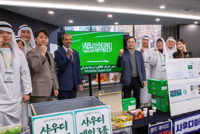 ▲ 현대엘리베이터가 25일 종로구 현대그룹빌딩에서 사내 자율학습 조직인 ‘글로벌 Cop(Community of Practice)’의 연구 활동을 임직원과 공유하는 지식 컨퍼런스를 개최했다. ⓒ현대엘리베이터