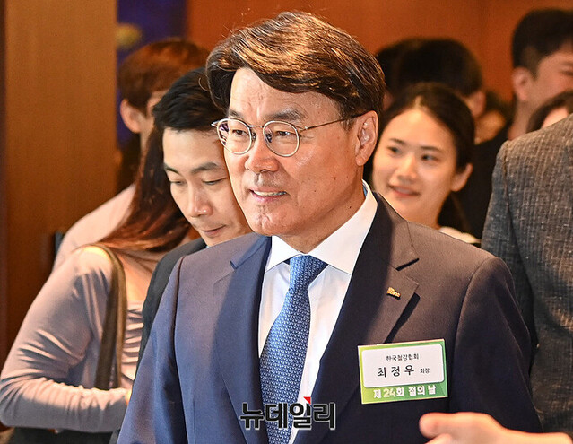 ▲ 포스코는 최정우 회장이 후추위에 압력을 행사했다는 의혹에 '사실무근' 입장을 나타냈다. ⓒ뉴데일리DB