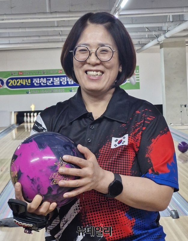 ▲ 진천에서 활양중인 장애인 볼링선수 이근혜는 8년 연속 국가대표에 선발됐다.ⓒ뉴데일리