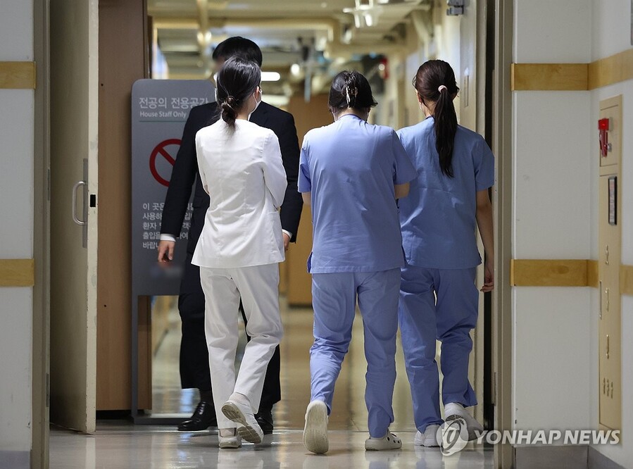 ▲ 의료진. ⓒ연합뉴스
