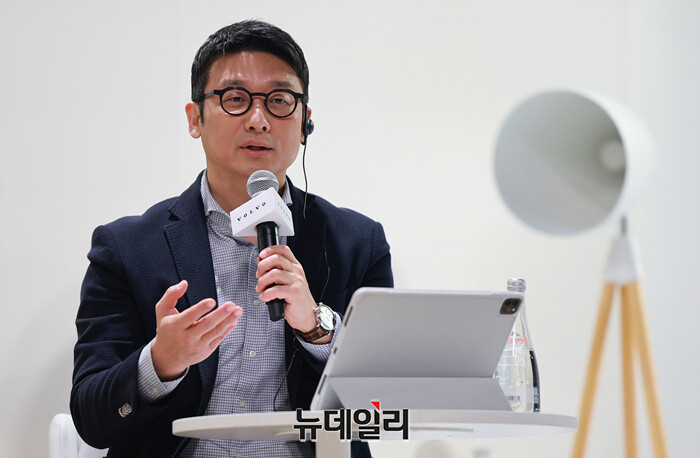 이윤모 볼보코리아 대표 "수입차 3위 오를 것" [CEO카페]