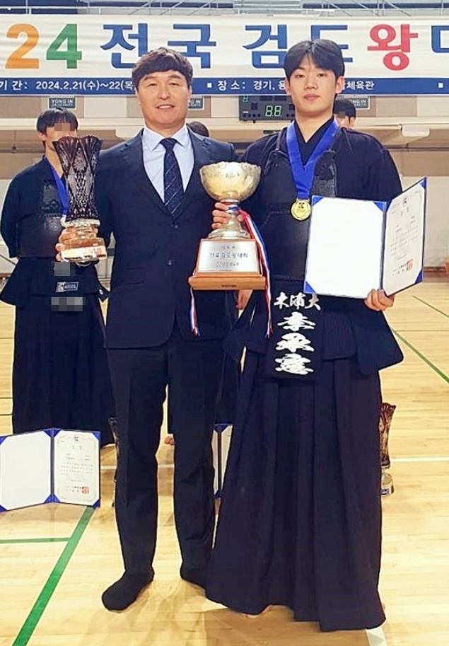 ▲ 목포대 검도부 이승헌(3학년) 선수가 ‘2024 전국 검도왕 대회’에서 우승을 차지했다ⓒ목포대학교 제공
