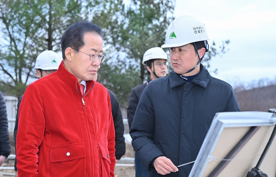▲ 홍준표 대구광역시장은 23일 오후 3시 대구간송미술관 공사 현장을 찾아 사업진행 상황을 점검했다.ⓒ대구시
