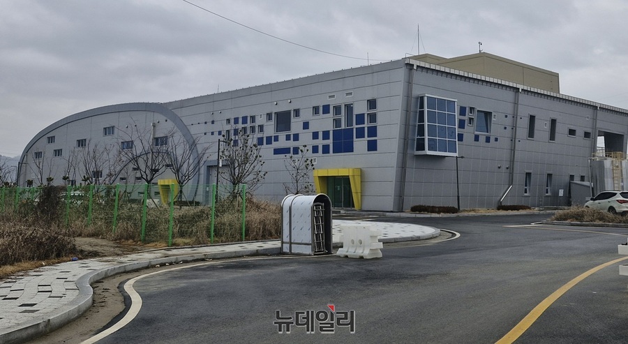 ▲ 청주시가 민간투자사업(BTO)으로 청주시 흥덕구 옥산면 청주하수처리장에 건설한 하수처리수 재이용 시설.ⓒ 뉴데일리