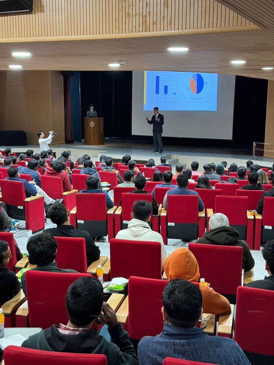 ▲ (현지시간) 26∼27일 중소벤처기업부 관계자가 벤처스타트업 인재매칭 페스티벌 참여 한국 벤처기업 및 한국 취업시 장단점 등을 소개하고 있다. ⓒ중소벤처기업부