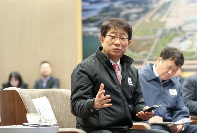 ▲ 박상우 국토교통부 장관은 28일 오후 인천국제공항을 방문해 제2여객터미널 확장공사 등을 점검했다. ⓒ국토교통부
