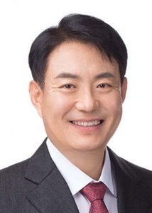 ▲ 4일 공천이 확정된 국민의힘 충북 청주 흥덕 김동원 예비후보.ⓒ김동원 선거사무소