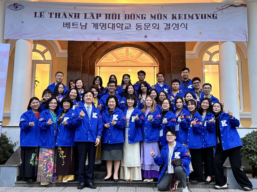 ▲ 계명대(총장 신일희) 출신 베트남 유학생들이 졸업 후 모국에서 동문회를 결성하고 모교 발전의 든든한 지원군을 자처하고 나섰다.ⓒ계명대