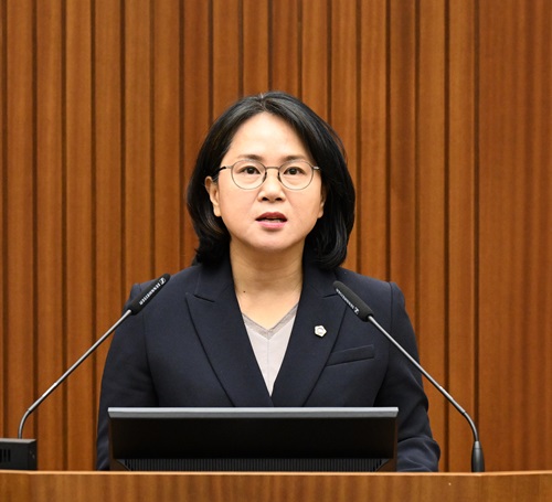 ▲ 박란희 세종시의회 부의장이 6일 세종시의회 88회 임시회 2차 본회의 5분 자유발언을 하고 있다.ⓒ세종시의회