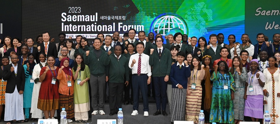 ▲ 기존 해외새마을사업의 내용도 더 다양해졌고, 도는 그동안 식량 증산 등 1차 산업 인프라 구축 위주였던 ‘함께 잘 사는 새마을운동’을 K-문화 확산, ICT, 디지털화 교육시스템 구축 등 ‘함께 누리는 스마트 새마을운동’으로 확대한다.ⓒ경북도