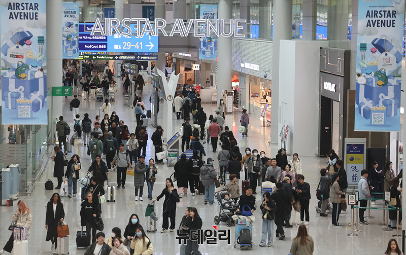 ▲ 11일 오전 인천국제공항 T1 면세구역의 모습.ⓒ정상윤 사진기자
