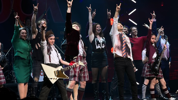 ▲ 윤도현 '스쿨 오브 락' 스페셜 커튼콜 현장.ⓒ에스앤코