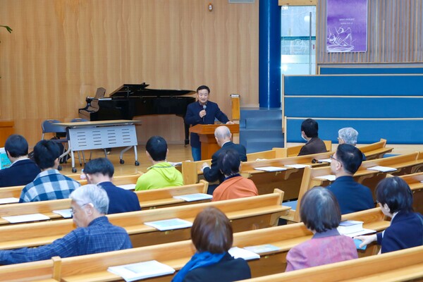 ▲ 한남대와 한남괴테선교회가 지난 18일부터 3일간 일본의 기독교 단체인 ‘기독교 공조회’가 한남대학교를 방문해 ‘한·일 간의 진정한 화해’를 주제로 수련회를 가졌다.ⓒ한남대