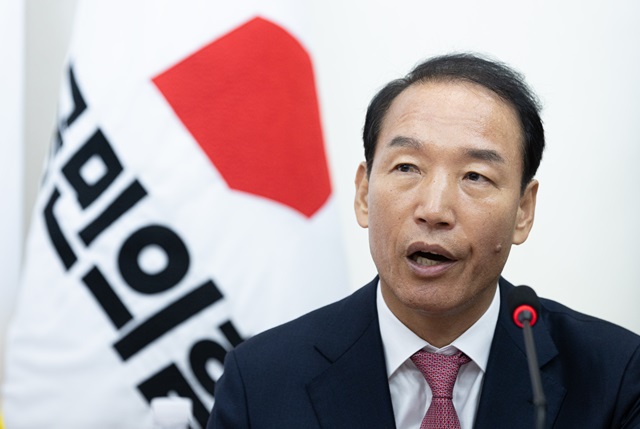 ▲ 주기환 국민의힘 비대위원이 18일 오전 서울 여의도 국회에서 열린 비상대책위원회의에서 발언을 하고 있다. (공동취재사진) 2022.08.18. ⓒ뉴시스